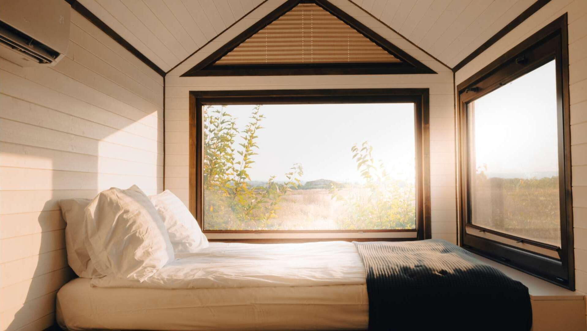 1 camera, Wi-Fi, lenzuola