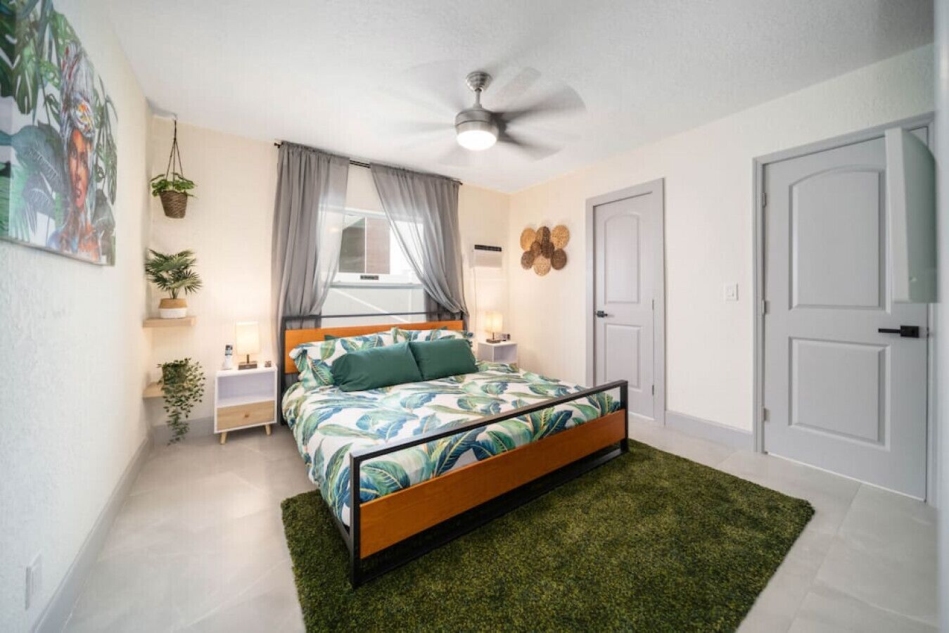 1 bedroom, desk, iron/ironing board, travel cot