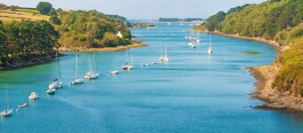 Domaine des Abers***covered, heated swimming pool close to the sea.