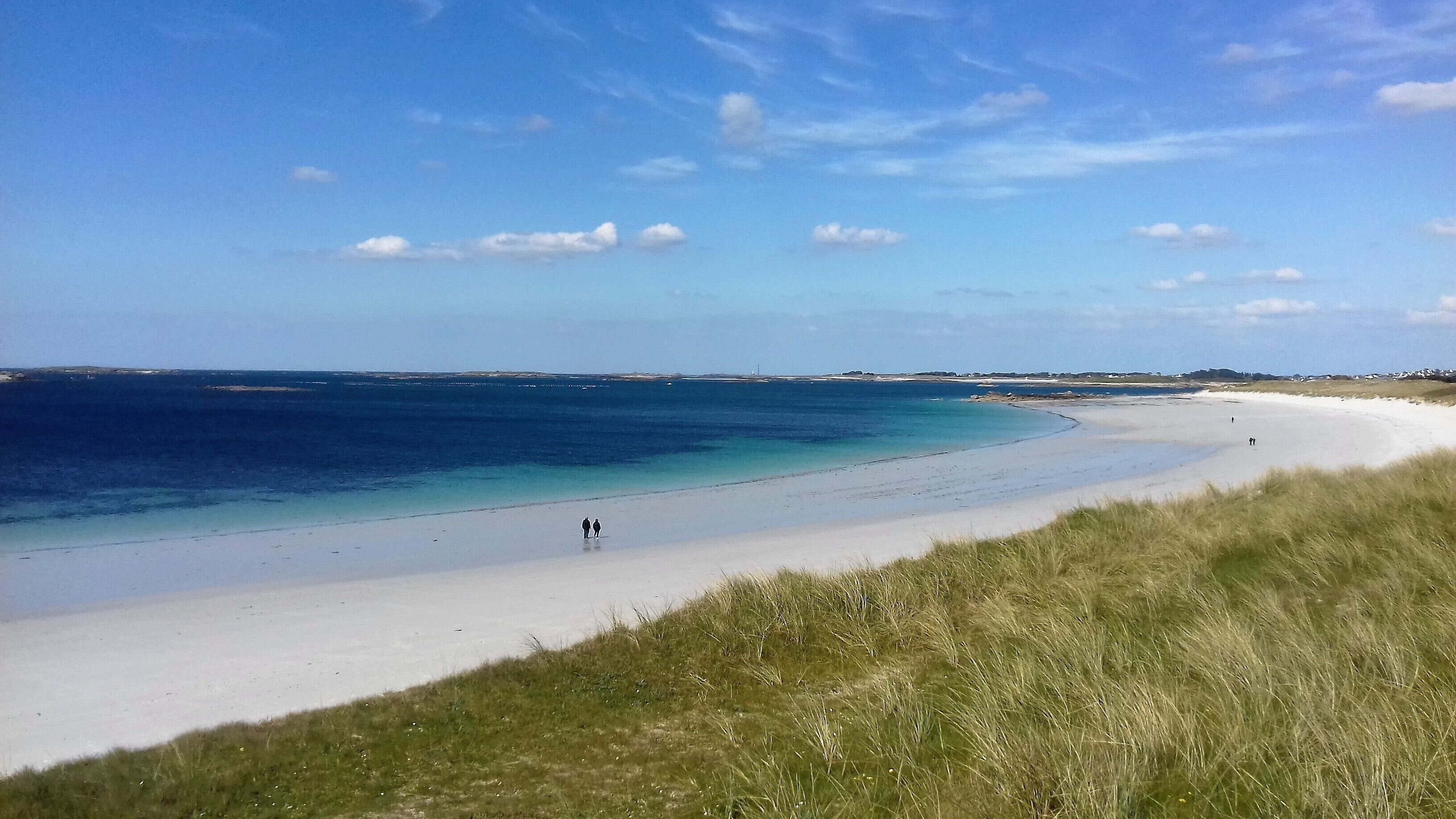 Plage à proximité, chaises longues