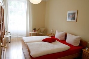 2 Schlafzimmer, Bügeleisen/Bügelbrett, Reisekinderbett, WLAN