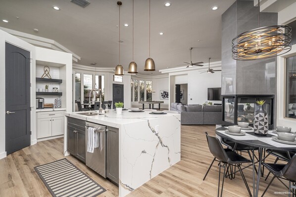 Dining - Upscale North Scottsdale Getaway with Heated Pool, Spa, Golf & Hiking (Scottsdale)