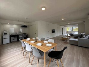 Interior - b hotel Kaniwasou | Miyajima Island Stay 21 (Hatsukaichi)