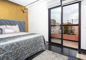 2 Schlafzimmer, Schreibtisch, kostenloses WLAN, Bettwäsche