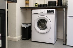 Laundry - 2 bed house Sedley Street Liverpool (Liverpool)