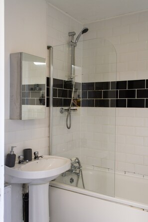 Stadtwohnung | Badezimmer