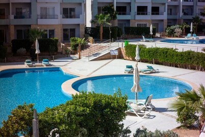 Comfortable apartment 10 minutes to Napq beach