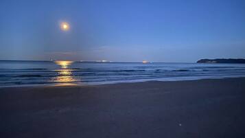 Am Strand, Liegestühle