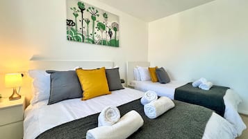 2 chambres, Wi-Fi gratuit, draps fournis