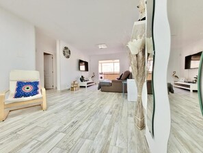 Living area - CristianPlaya Penthouse Spacious center of Christians (Los Cristianos)