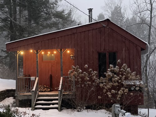 VT Cabin overlooking the West River and Village
