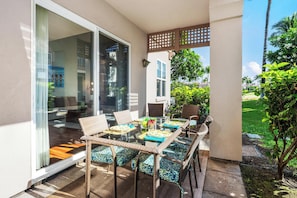 Outdoor dining - 505 Waikoloa Colony Villas. Luxurious. Relaxing. Fun (Waikoloa Beach Resort)