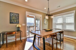 Dining - Mountain Modern with Long Range Views by SHP (Black Mountain)