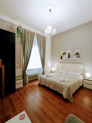 Deluxe Double or Twin Room | Minibar, individually furnished, desk, laptop workspace - El Dorado Prati (Rome)