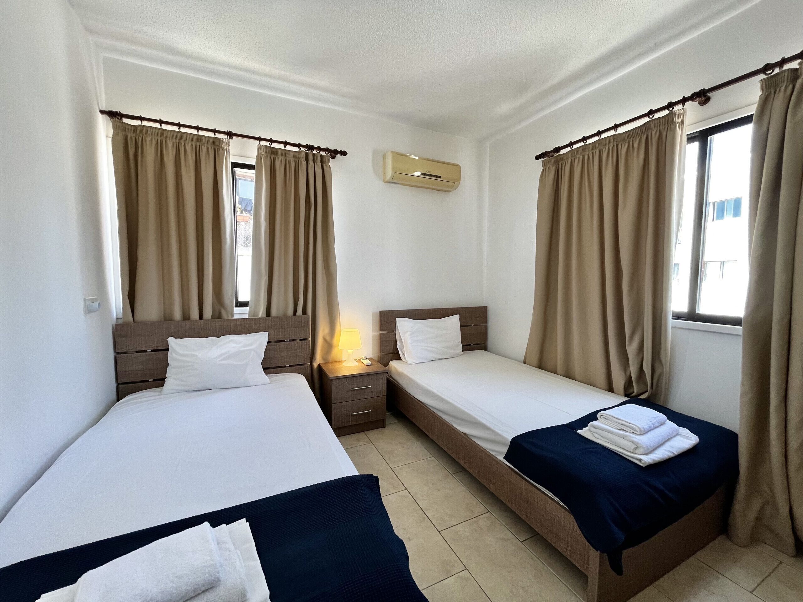 2 Schlafzimmer, Bügeleisen/Bügelbrett, kostenloses WLAN, Bettwäsche