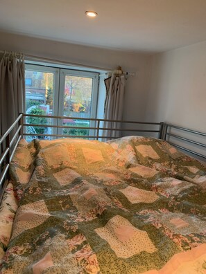 1 間睡房、Wi-Fi、床單