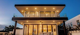 Ocean view luxury Villa, Private Pool 4BD 8PPL
