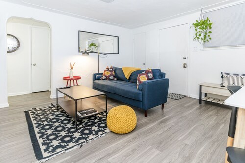 Clean & Cozy Apartment w/ Private Patio