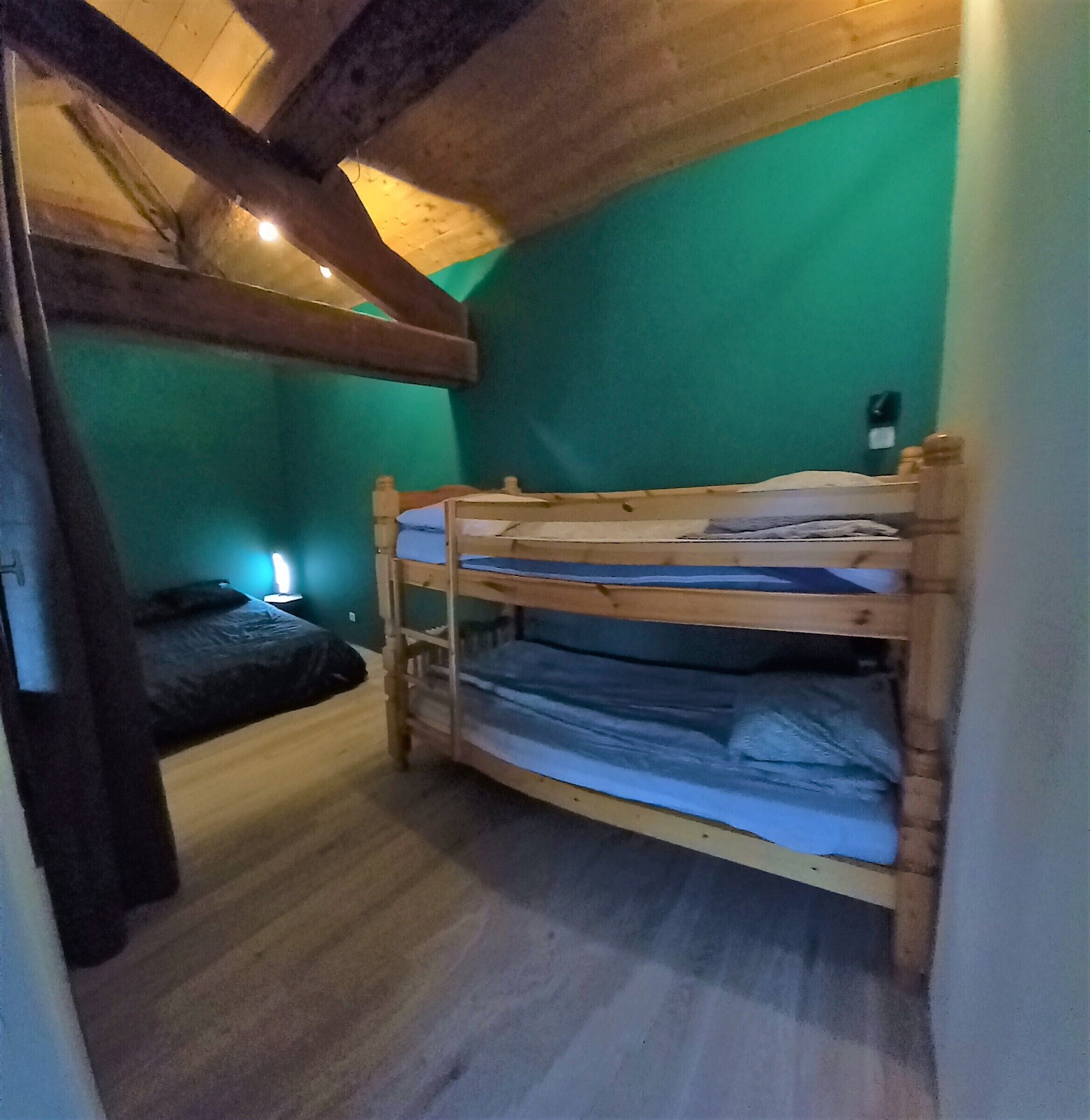 15 dormitorios, wifi, ropa de cama