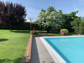Udendørs pool