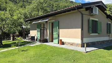 Esterni