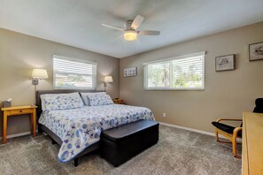 2 bedrooms, desk, iron/ironing board, travel cot