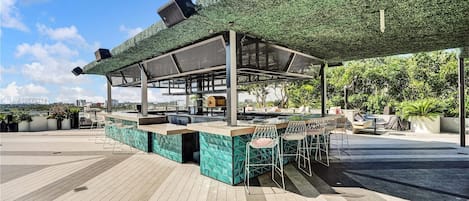 بار (في المنشاة)