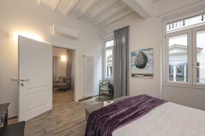 2 bedrooms, iron/ironing board, free WiFi, bed sheets - Zannetti 201 Magritte (Firenze)
