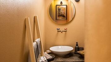 Comfort-Zelt | Badezimmer | Dusche, Bademäntel, Handtücher