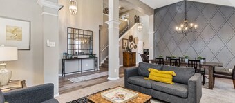 Relax in this 4-bedroom vacation home! Pool. Hot tub. Game Room!!