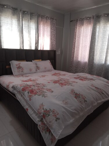 Mr. Raphael Rental Apartment