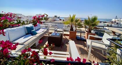 Zenit charm fisherman house car free pet friendly