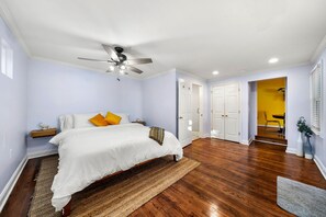 3 bedrooms, WiFi, bed sheets
