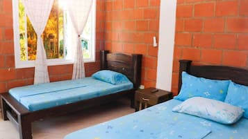Basic Twin Room | Bed sheets
