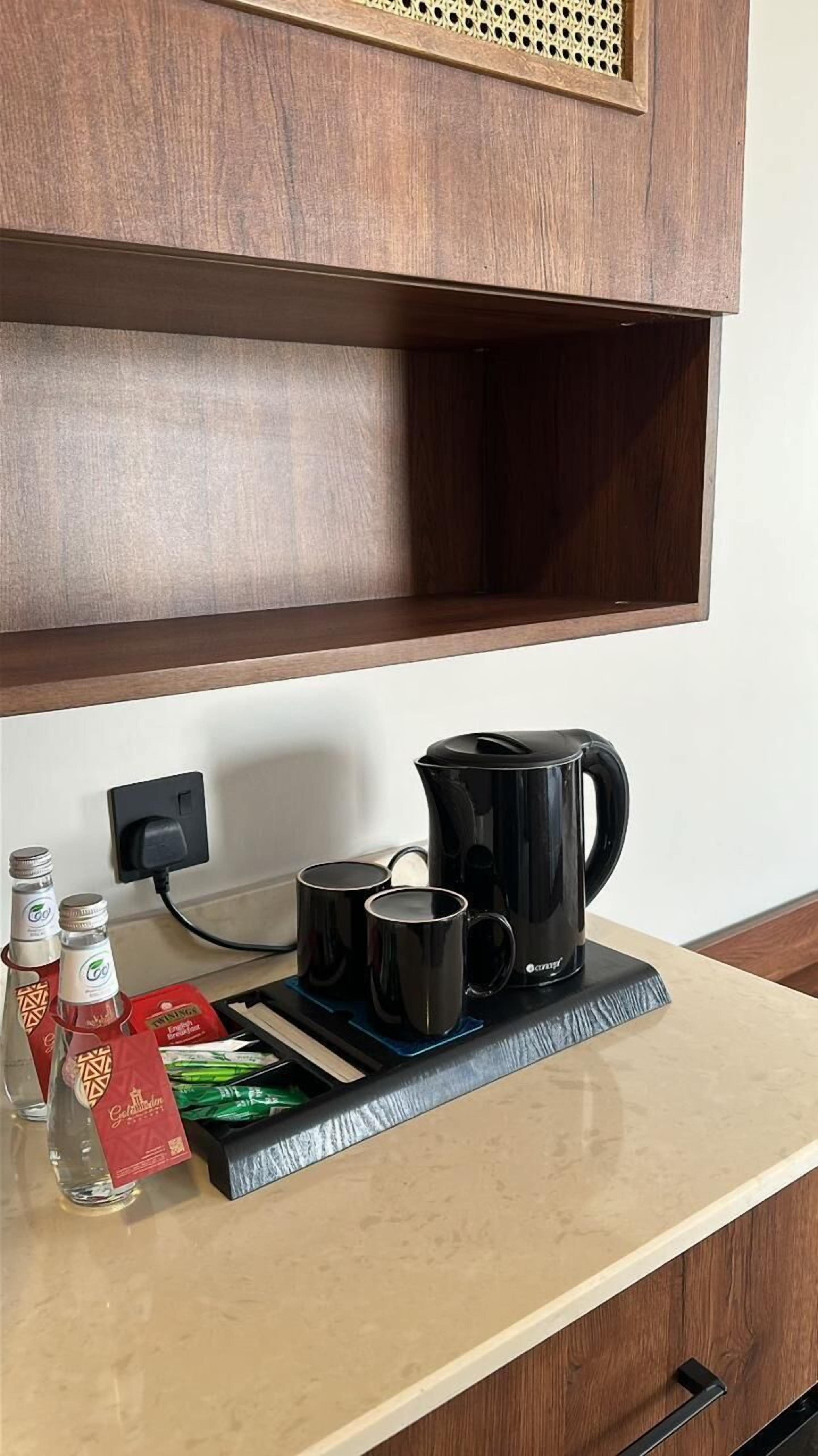 Zimmersafe, Verdunkelungsvorhänge, kostenloses WLAN