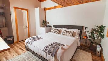 2 quartos, escrivaninha, ferros/tábuas de passar roupa, Wi-Fi