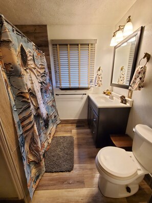 Bruser, håndklæder, Toiletpapir