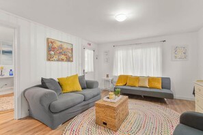 TV - Hemlock Haven Couples Getaway w Beach Access! (Lexington Township)