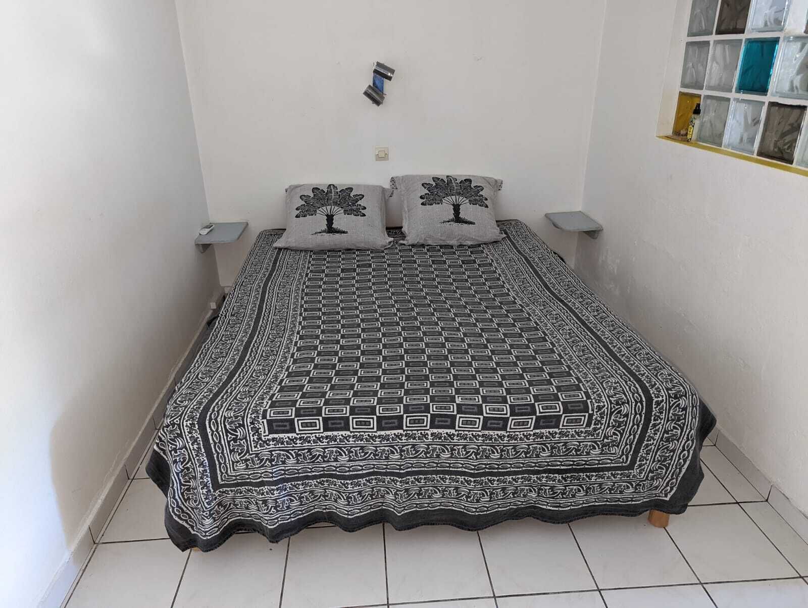 1 bedroom, WiFi (free), bed sheets