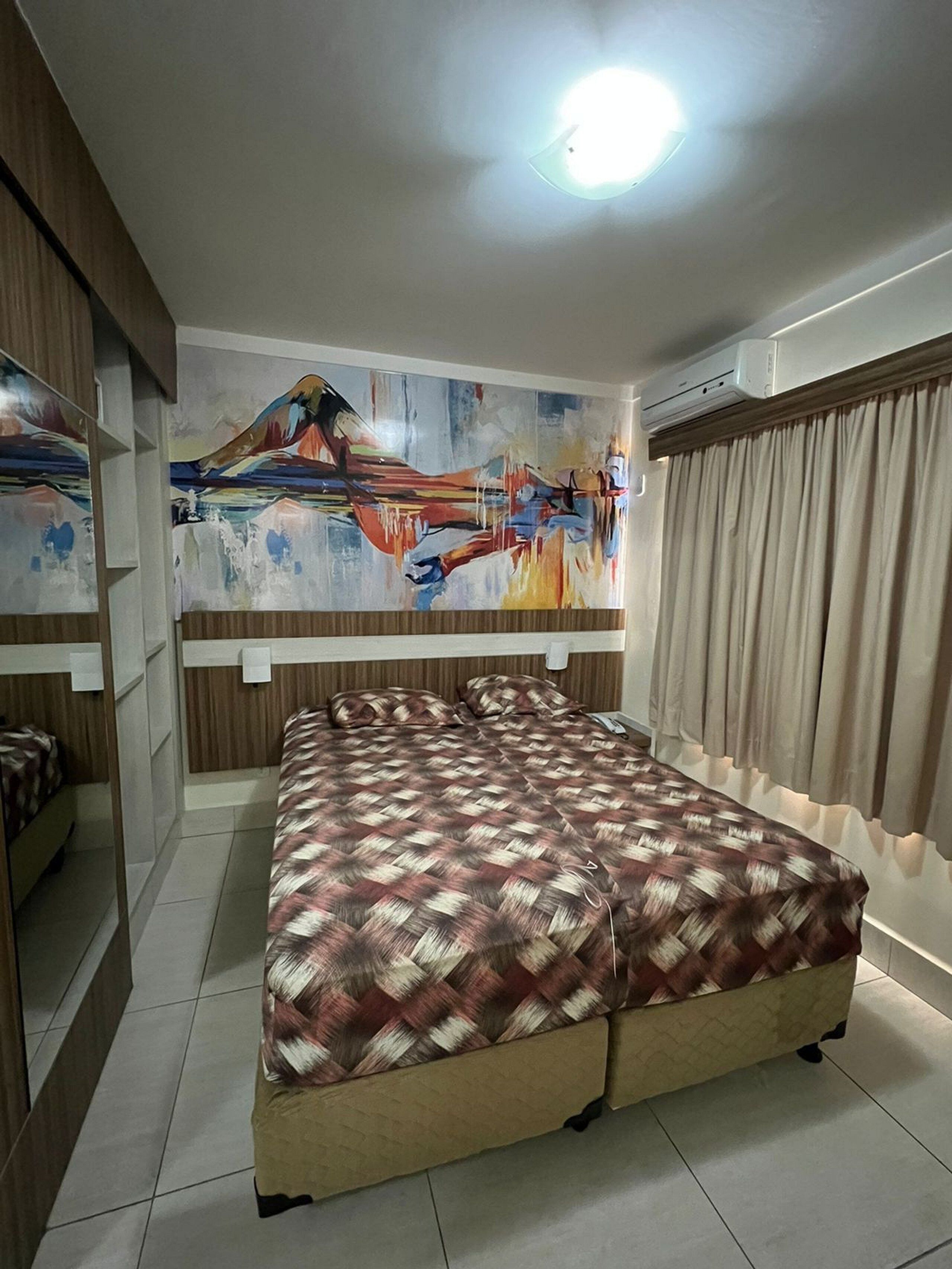 1 bedroom, in-room safe