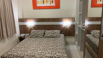 Apartment | 1 bedroom, in-room safe