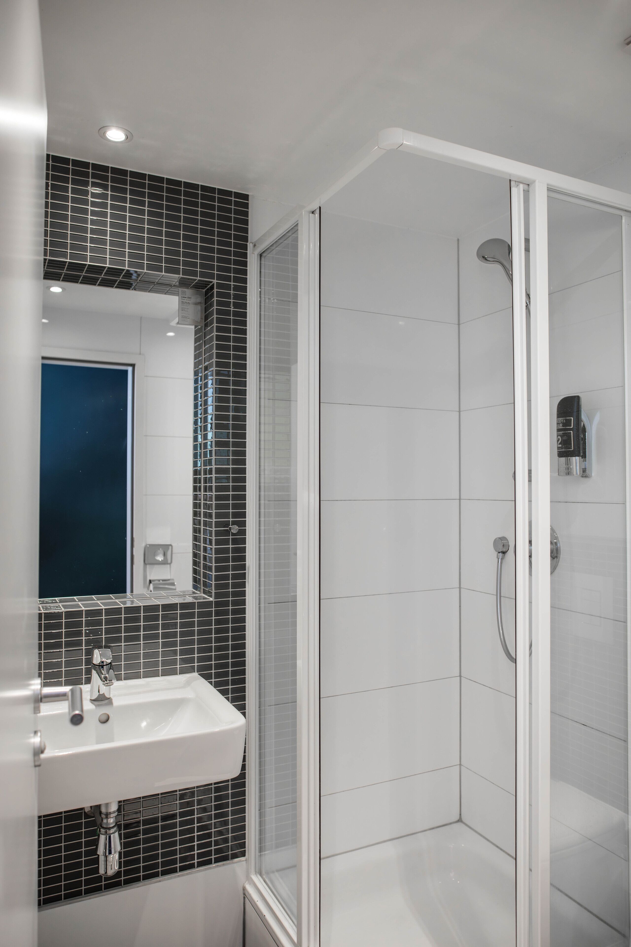 Foto - LyvInn Hotel Frankfurt