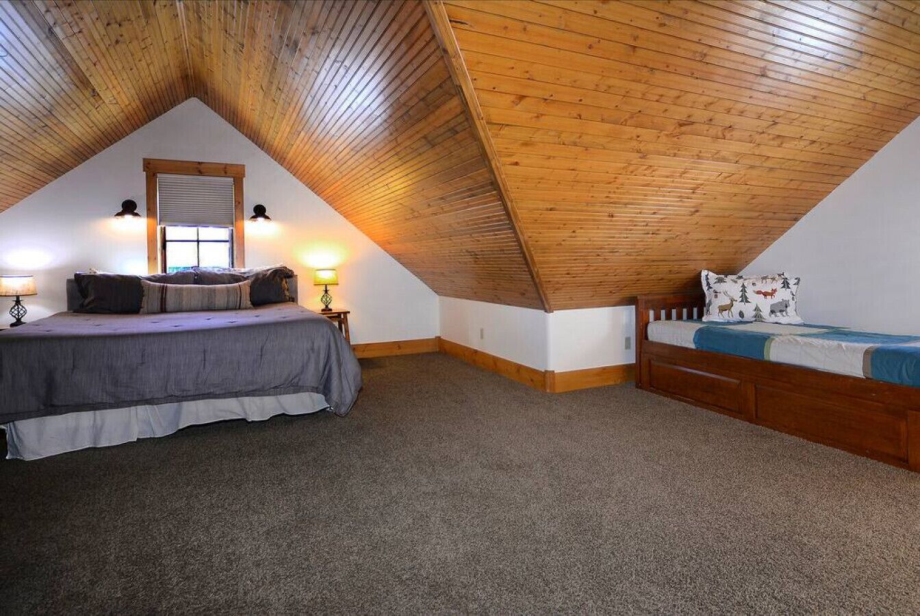 3 camere, una scrivania, ferro/asse da stiro, culla da viaggio