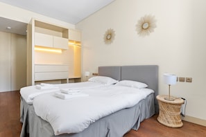 2 chambres, fer et planche à repasser, lit parapluie, Wi-Fi gratuit