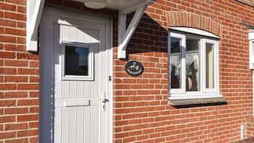 Cottage | Exterior detail