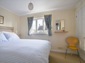 Cottage | 2 bedrooms, individually decorated, individually furnished, free WiFi - Mead Cottage (Bridport)