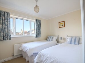 2 bedrooms, individually decorated, individually furnished, free WiFi - Mead Cottage (Bridport)