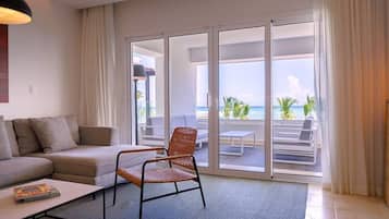 Fernseher, Stereoanlage