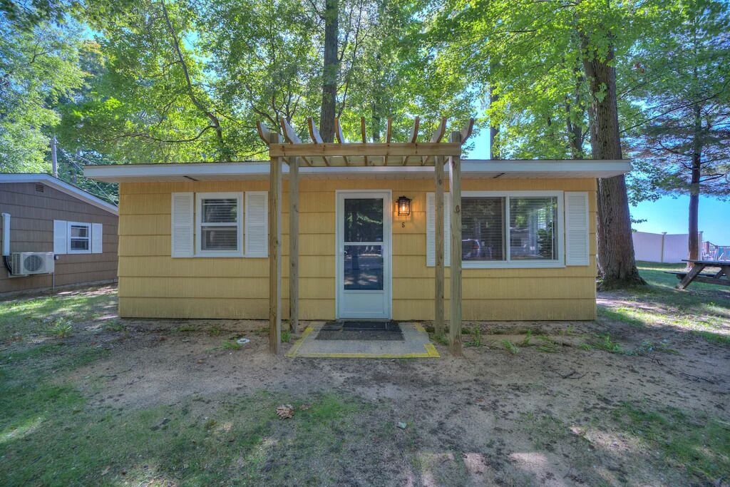 Scenic Drive Resort - Cabin #5