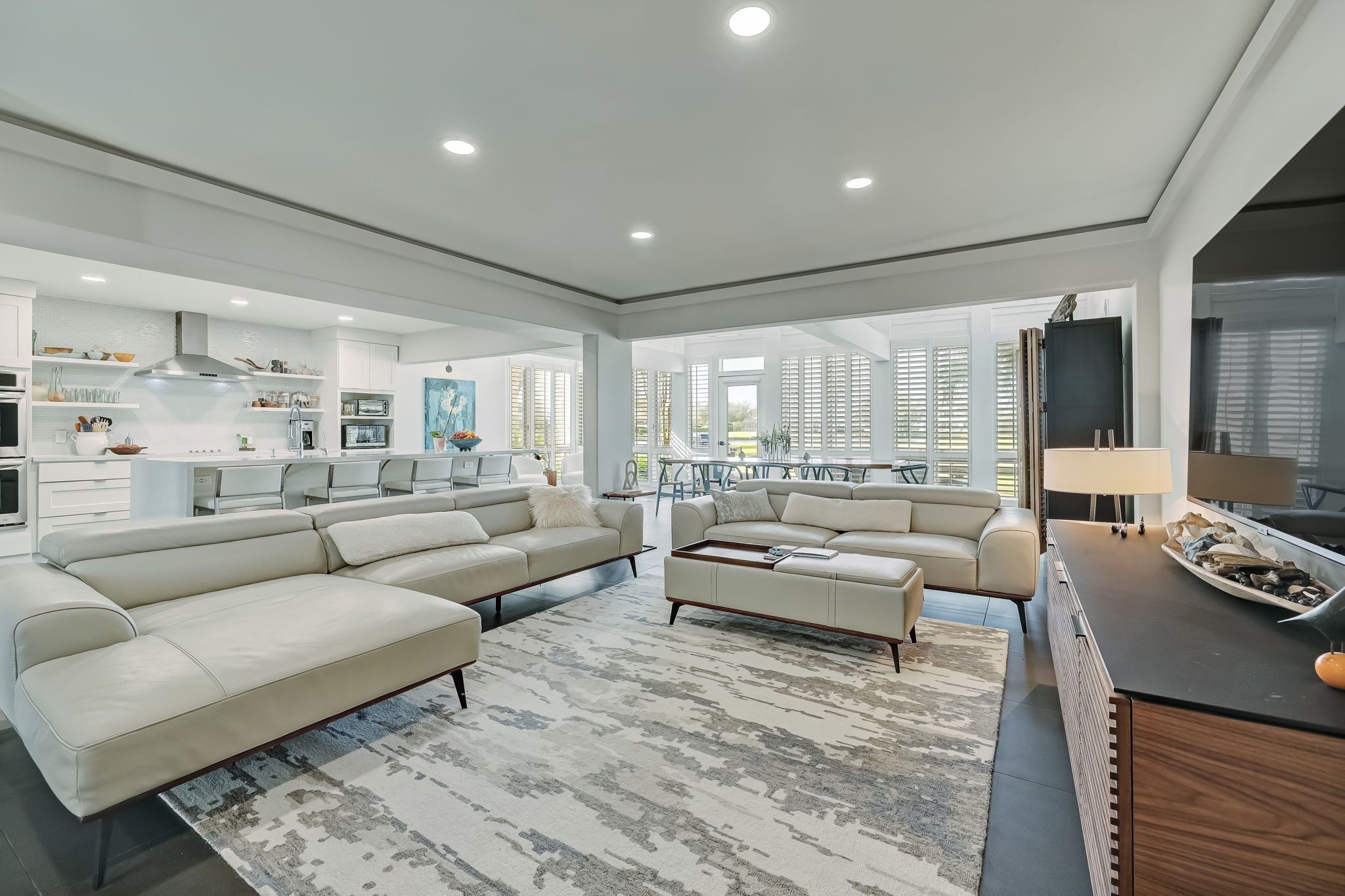 Stunning Fully Furnished Deer Run Condominium